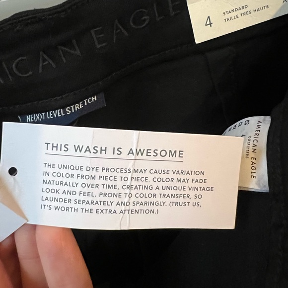 American Eagle Super Hi-Rise Jeggings with Button Details - Picture 10 of 14